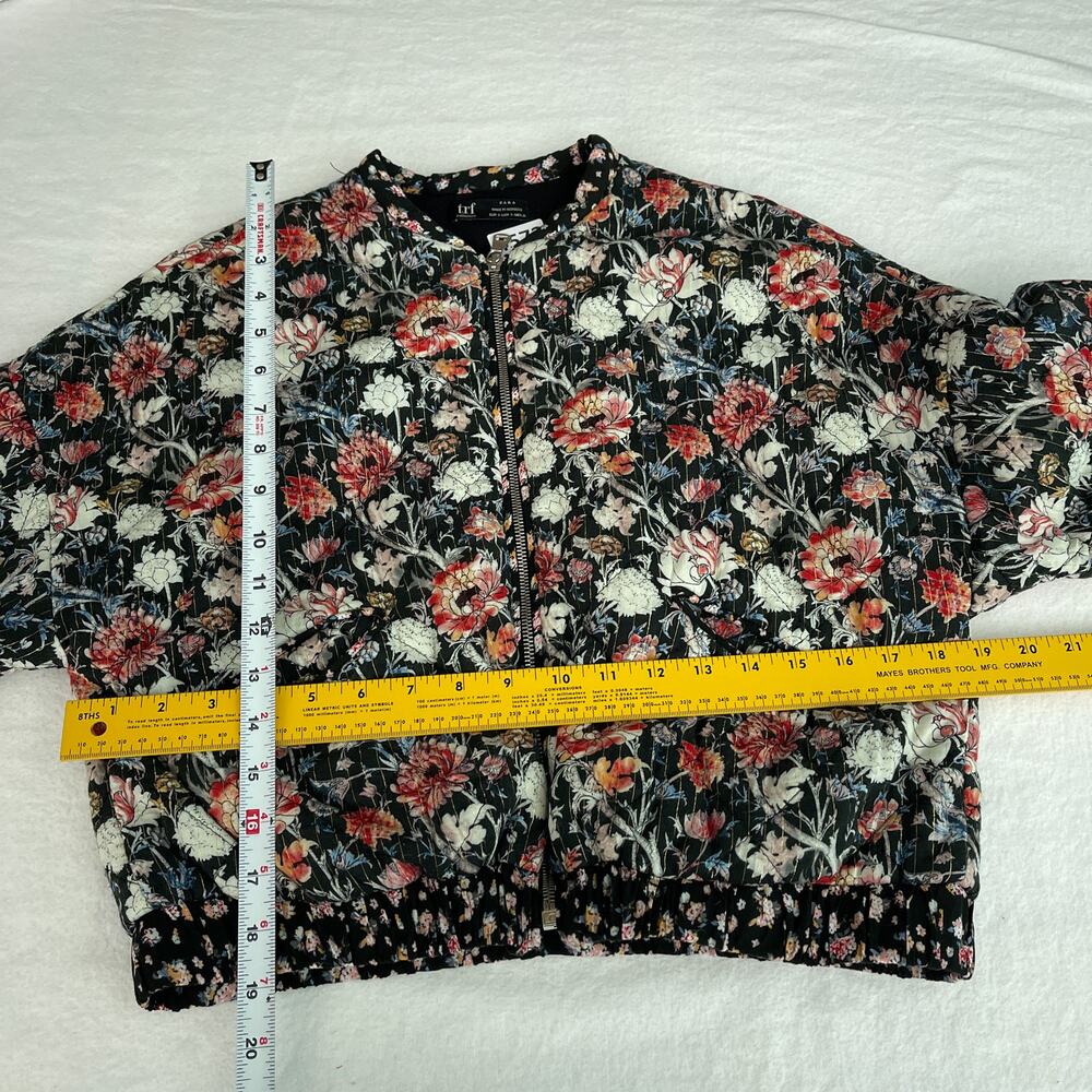 Zara TRF Jacket Women US S Dark Floral Print Quilted Full Zip Bomber Street - Picture 9 of 9